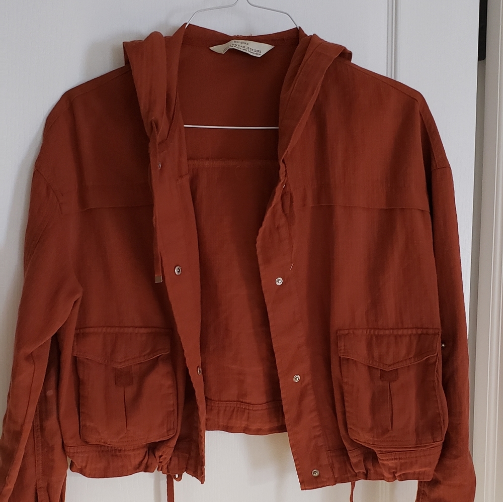 Lightweight jacket - Picture 2 of 3